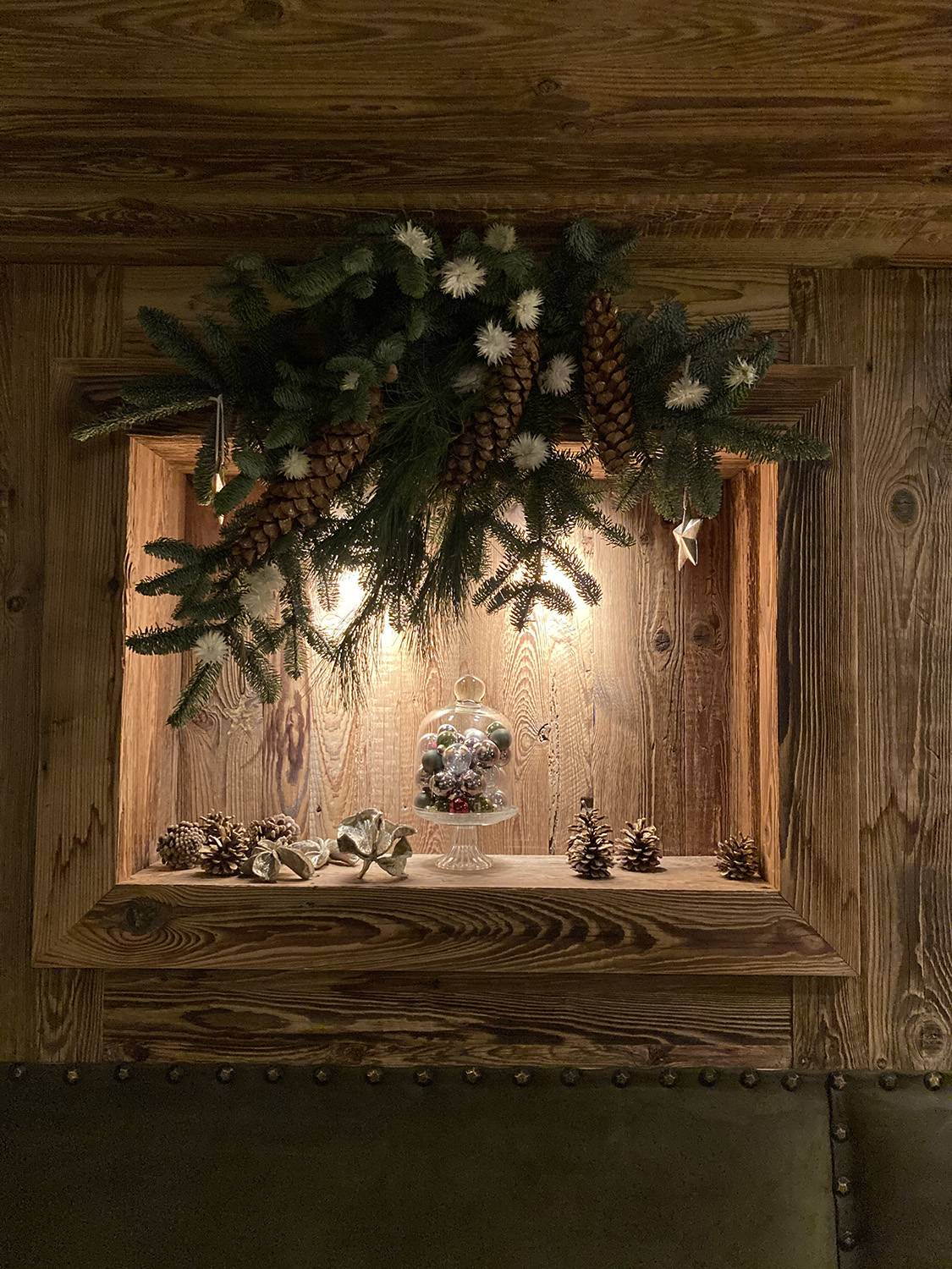 chalet holiday decor christmas