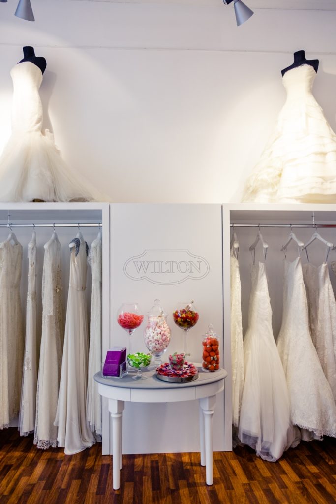 Launch party - bridal boutique opening - ouverture de boutique - Event planning by Events by Loukia- wedding dress - robe de mariée