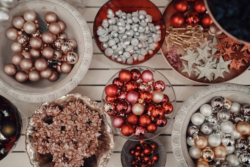 Christmas Wreath Holiday Workshop in Geneva, Switzerland Atelier de Noël Couronnes de Noël